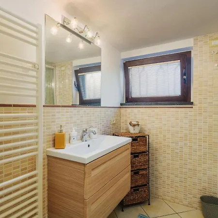 Miranda By Interhome Appartement Viareggio